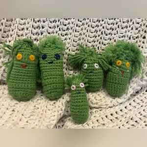 Handmade Crochet Pickle Family Plush Set – Green Amigurumi Dolls